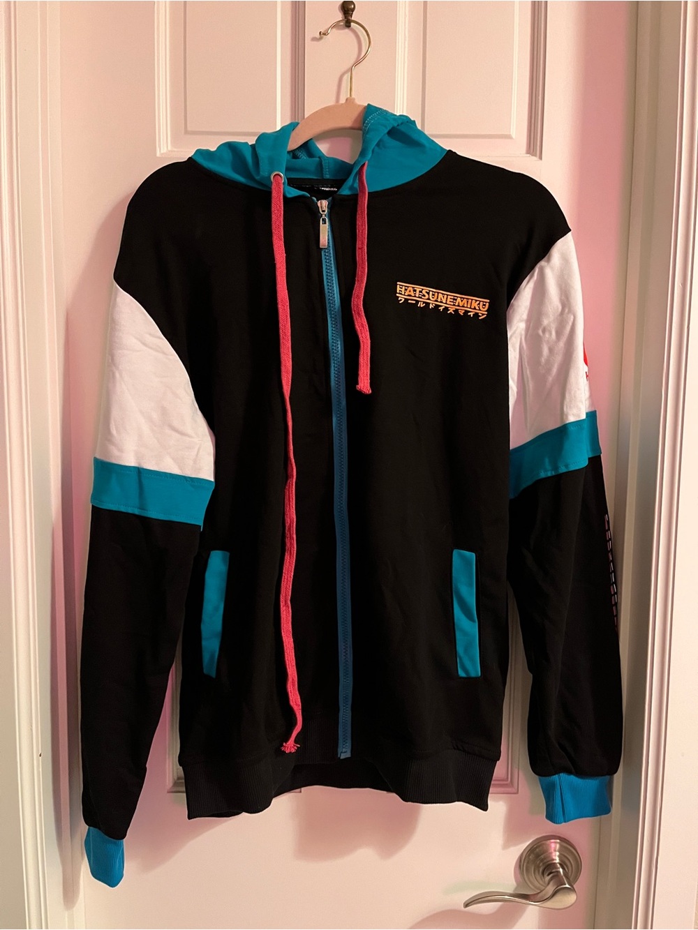 Hatsune Miku Black & Teal Zip Up